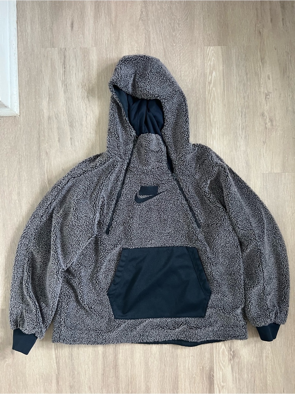 Nike NSW Navy Blue Gray Sherpa Hoodie with Kangaroo Pocket and Logo Small